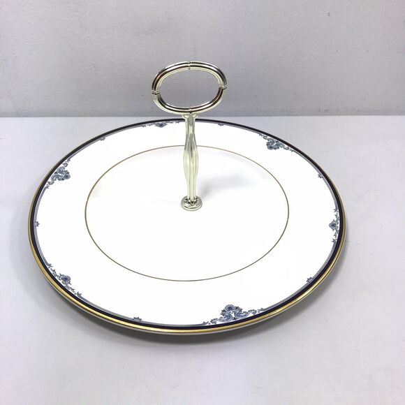 1985 Royal Doulton Princeton Serving Plate Tray Metal Handle White Blue Gold - Picture 8 of 9
